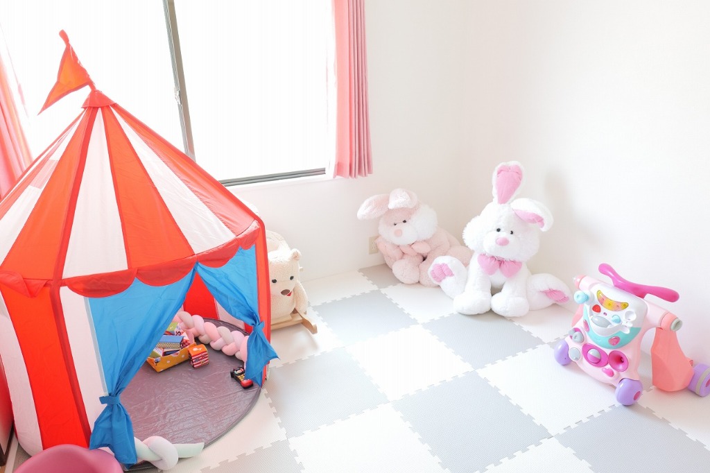 キッズスペースも完備。お子様とご一緒でのご来店も安心です。